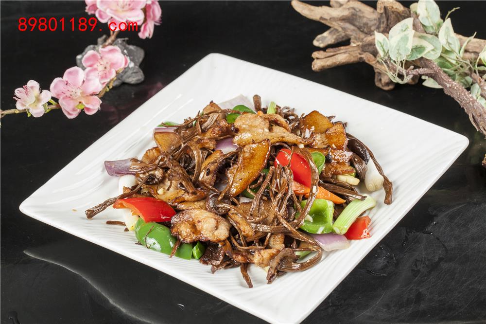 茶树菇猪颈肉